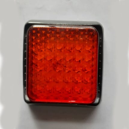 چراغ ترمز مربع 1
